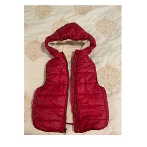 Baby puffer vest- 6-9 mos.